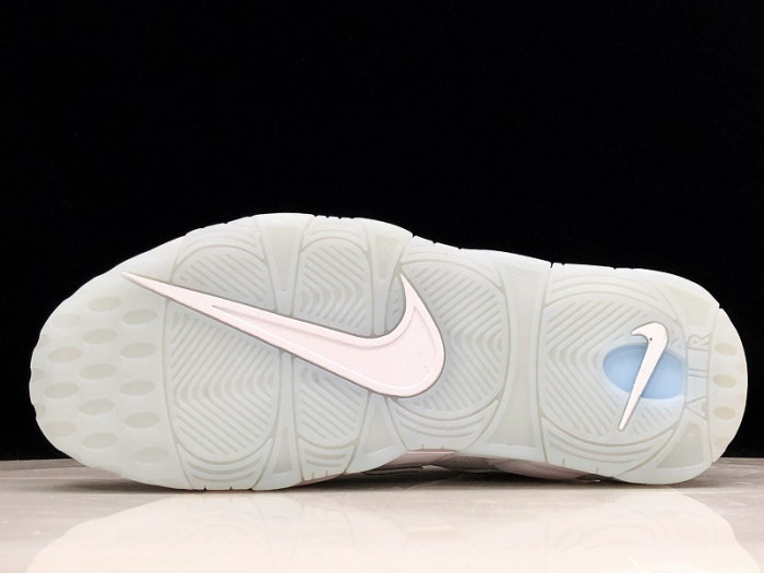 air more uptempo Ch*0me white (w) 917593-100