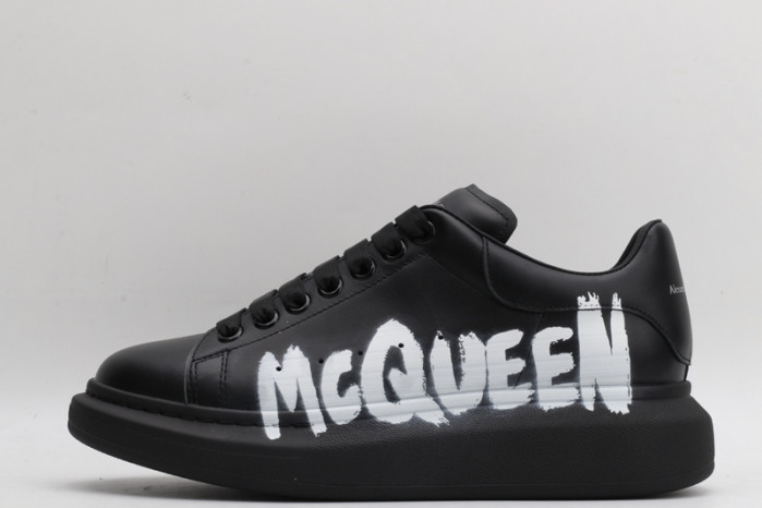 Alexander McQueen sneaker