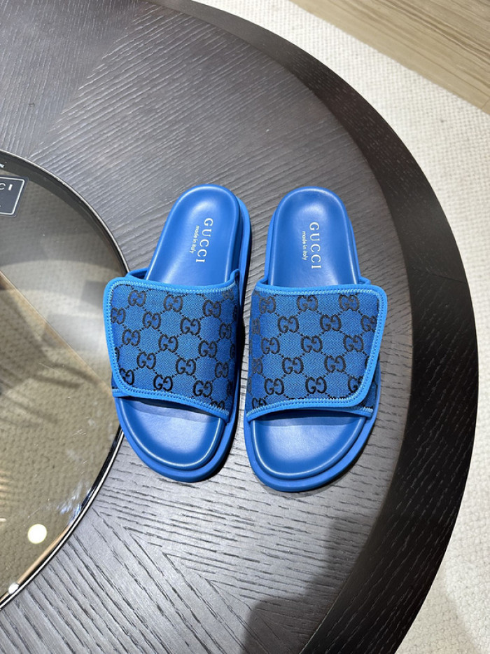 G DESIGNER SLIPPERS