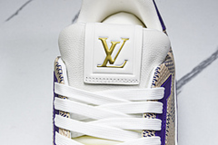 L&V SNEAKERS