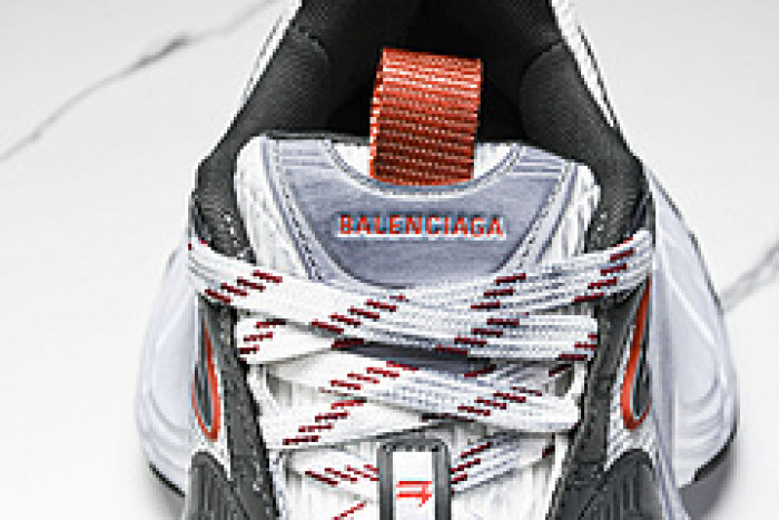 BLEN 10XL W2MV2 0311