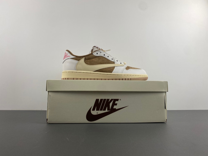 Travis Scott x Air Jordan 1 Low OG DM7866-106