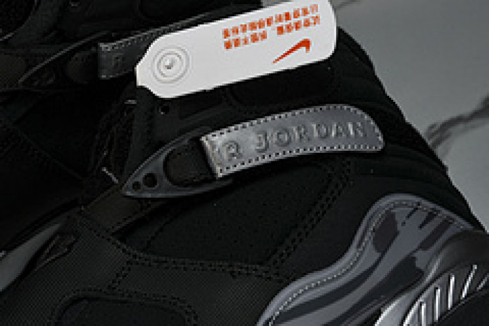 AIR JORDAN 8 RETRO Winterized “Gunsmoke” 305381-025