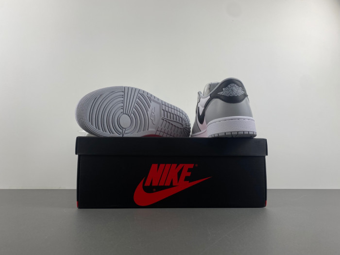 Air Jordan 1 Low OG “Black Toe” CZ0790-110