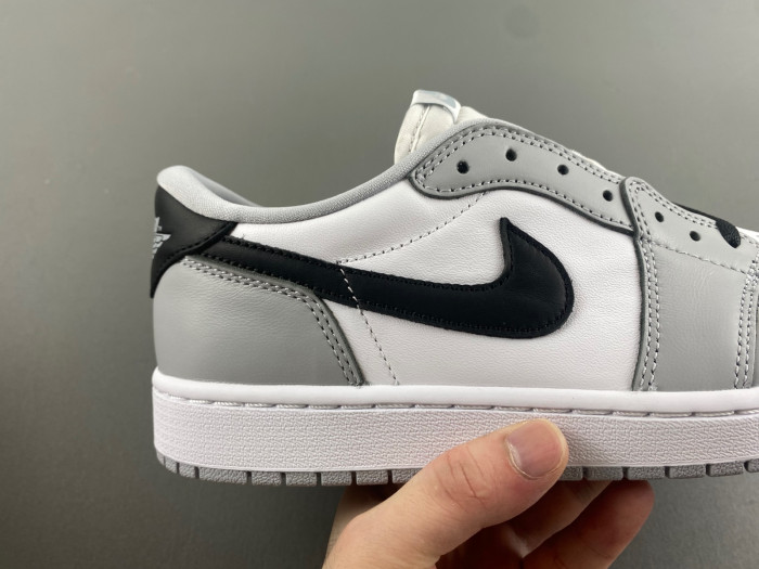 Air Jordan 1 Low OG “Black Toe” CZ0790-110