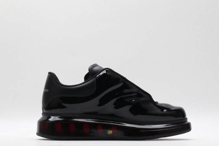 Alexander McQueen sneaker