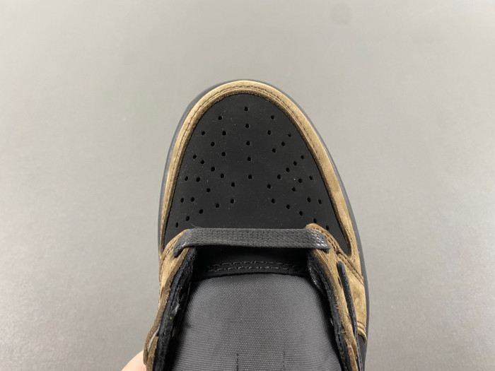 Travis Sco tt x Air Jordan 1 Low OG DM7866-202