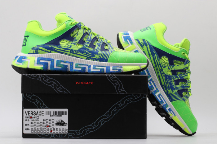 VER DESIGNER SNEAKERS