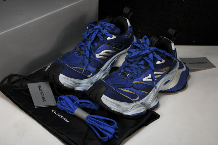 BLEN CARGO W2MV1 1758