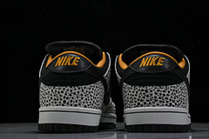 Nike SB Dunk Low Safari “Olympics FZ1233-002