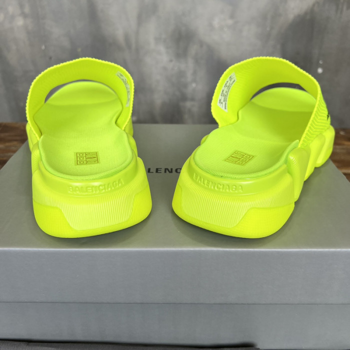 BLEN DESIGNER SLIPPERS