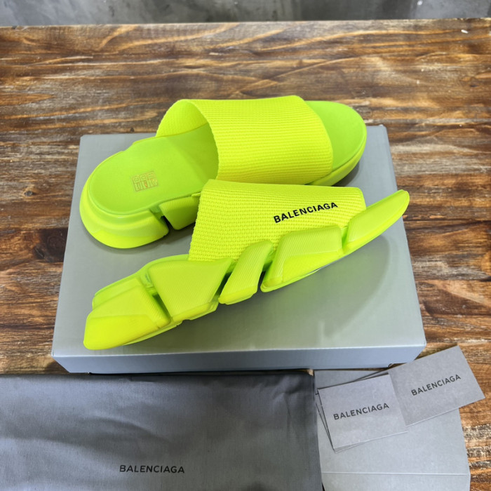 BLEN DESIGNER SLIPPERS