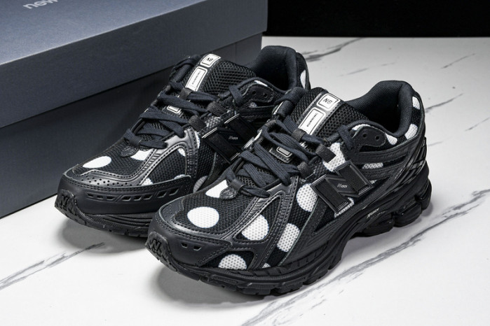 New Balance M1906RPB