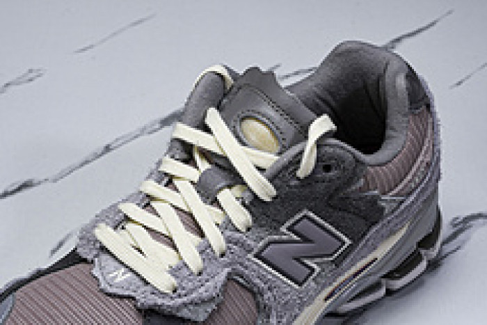 New Balance M2002RDY