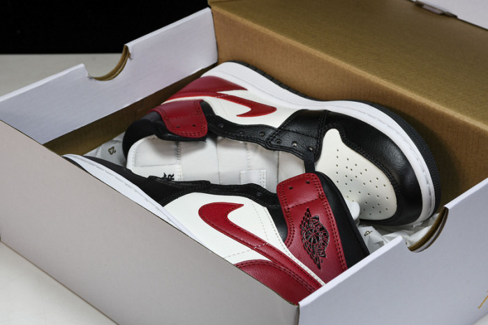 WMNS Air Jordan 1 Mid“Black Toe” BQ6472-160