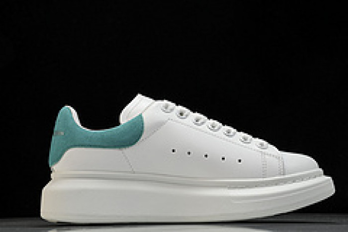 Alexander McQueen sneaker