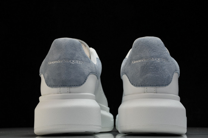 Alexander McQueen sneaker