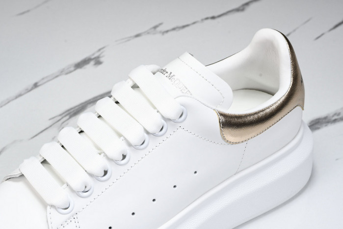 Alexander McQueen sneaker