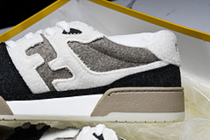 FEND1 SNEAKERS PANKICK