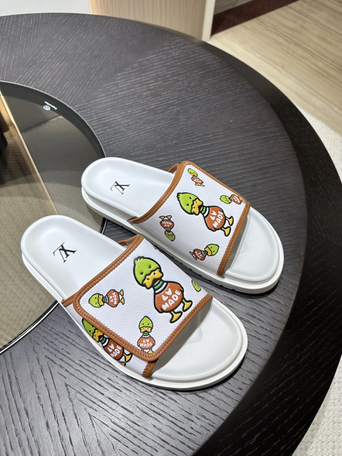 L&V SLIPPERS