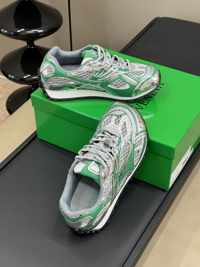 BOTTEGA VENETA SNEAKER