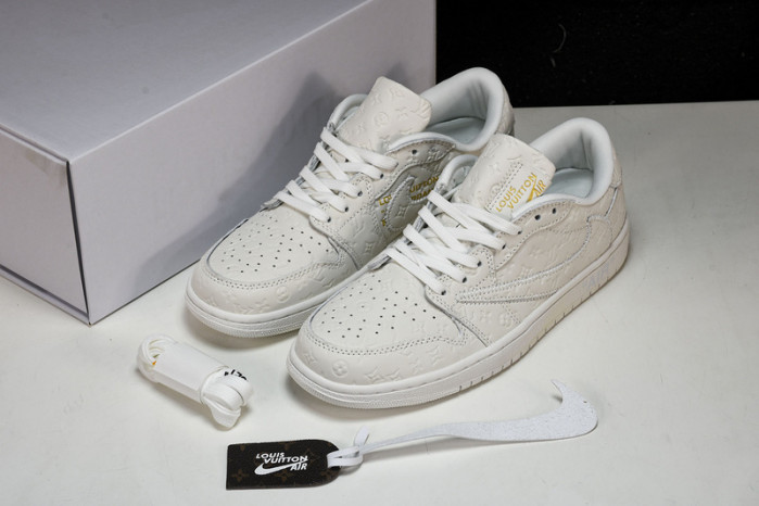 L&V SNEAKERS Travis Scott x Air Jordan 1 Low OG 1A9V87