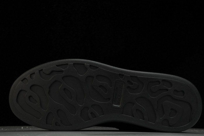 Alexander McQueen sneaker