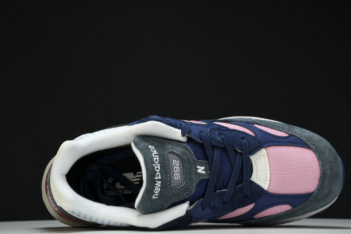 New Balance M992NT
