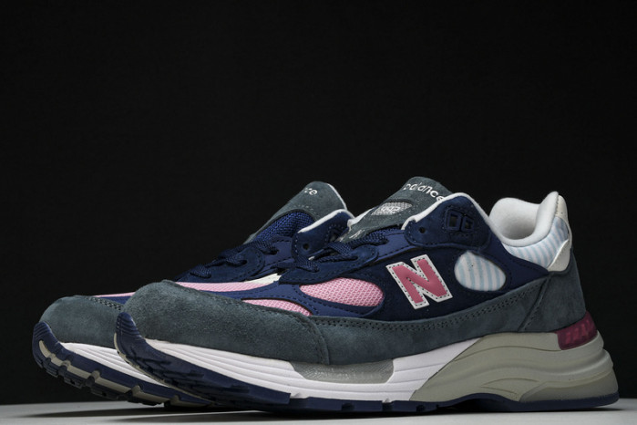 New Balance M992NT