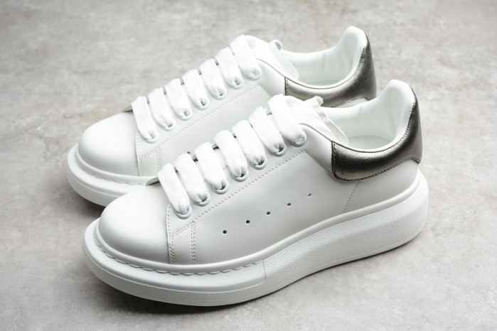 Alexander McQueen sneaker