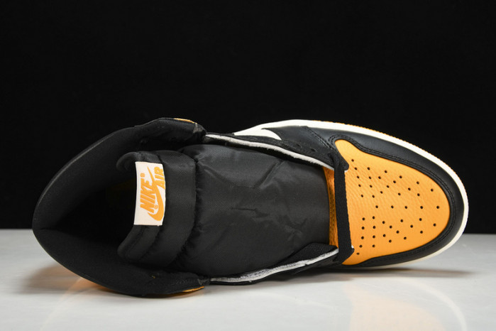 Jordan 1 Retro High OG Taxi - 555088-711