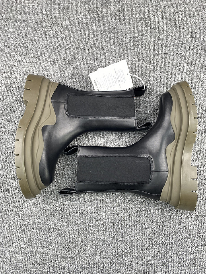 BOTTEGA VENETA SNEAKER