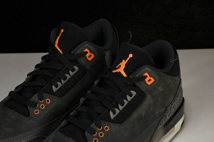 Air Jordan 3 “Fear” CT8532-080