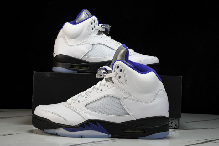 Air Jordan 5 Retro“Concord” DD0587-141