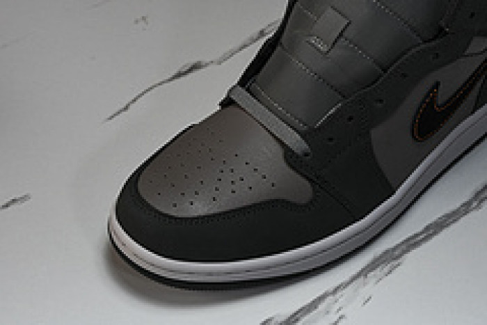 Air Jordan 1 Mid FQ8338-017