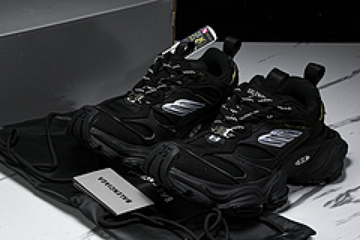 BLEN CARGO W2MV1 0213