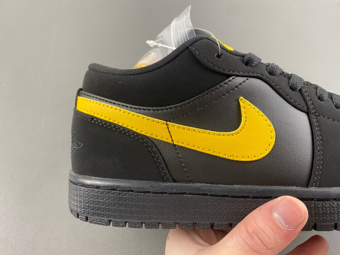 Air Jordan 1 Low 553558-071