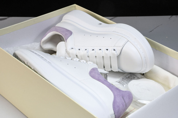 Alexander McQueen sneaker