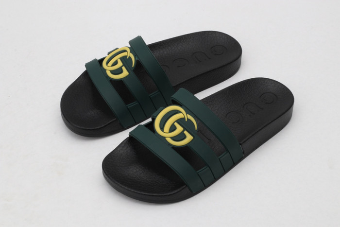 G DESIGNER SLIPPERS