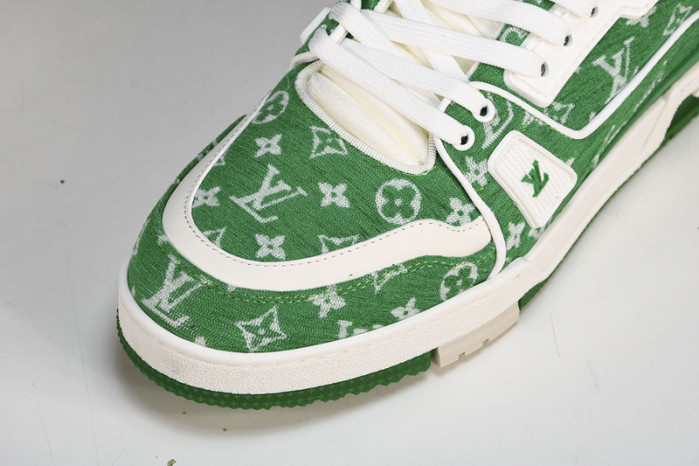 L&V SNEAKERS