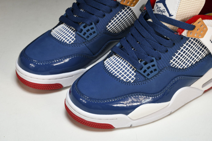 Air Jordan 4 Retro "Messy Room" AJ4 DR6952-400