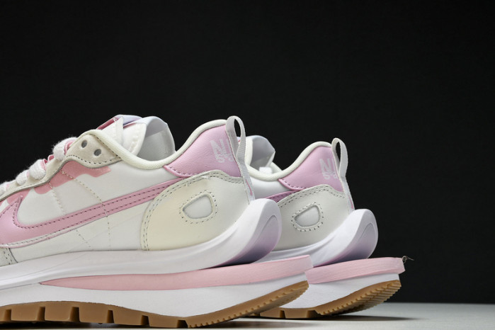 Sacai x Nk VaporWaffle 3.0 DD1875-116
