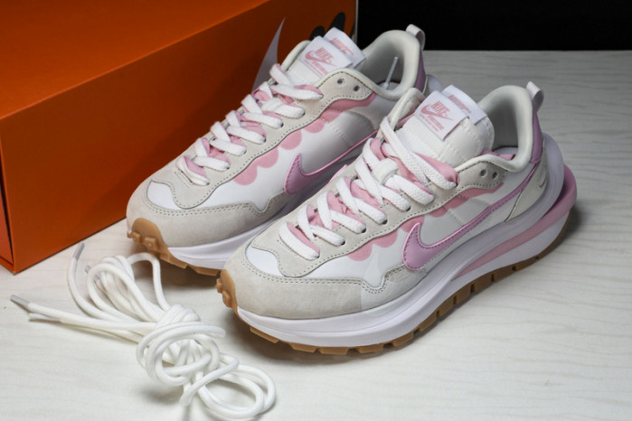 Sacai x Nk VaporWaffle 3.0 DD1875-116