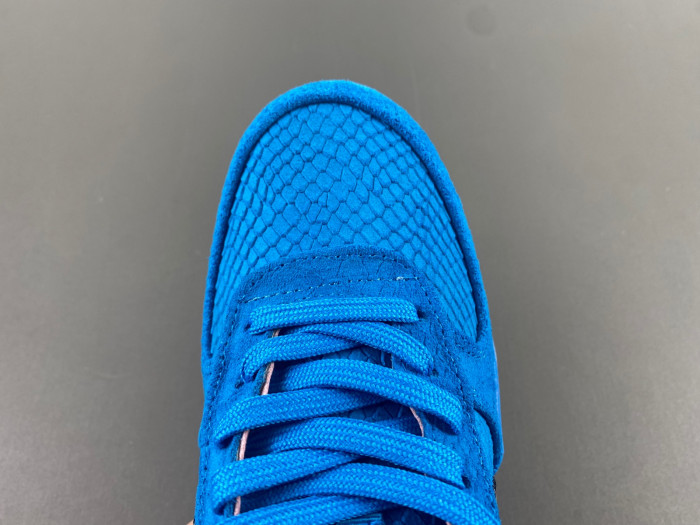 Nike Kobe 8 ZK 8 555035-304