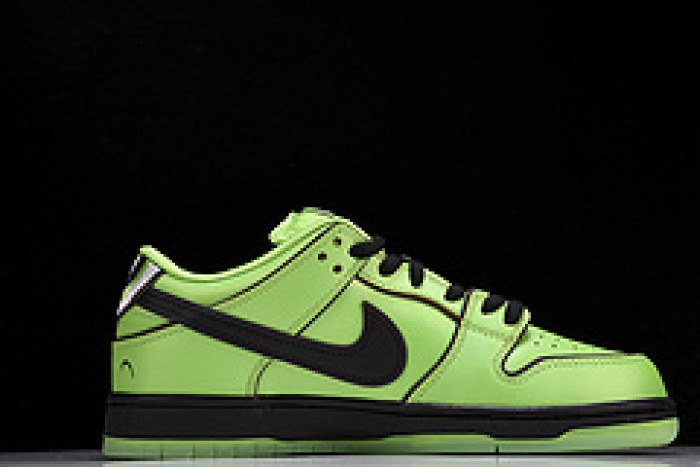 The Powerpuff Girls x NK Dunk SB Low FZ8319-300