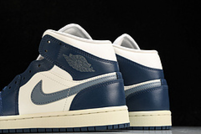 WMNS Air Jordan 1 Mid“Sky J French Blue” BQ6472-414