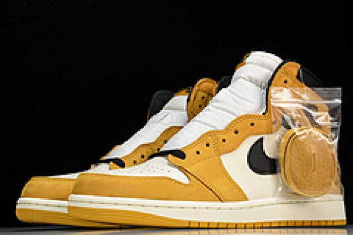 Air Jordan 1 High OG “Yellow Ochre” DZ5485-701