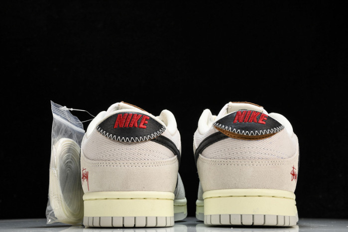 Stussy x Nk SB Dunk Low "Certified Fresh" DD9776-068