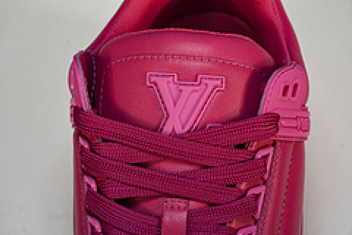L&V SNEAKERS