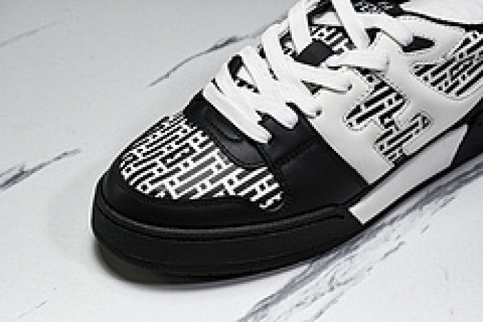 FEND1 SNEAKERS PANKICK